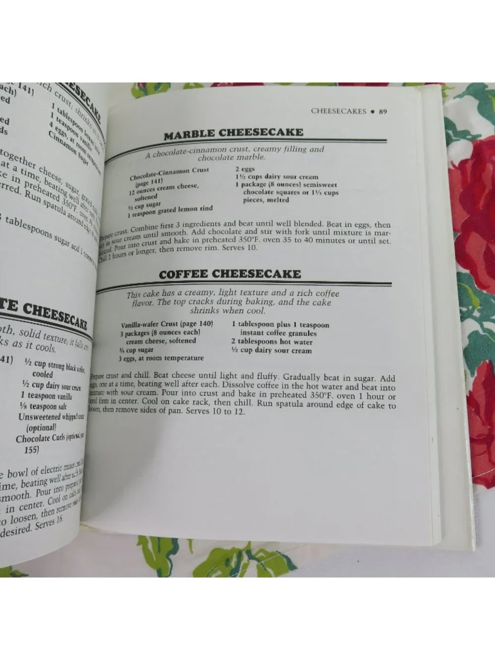The Woman's Day Book of Delicious Desserts Cookbook 1981 Houston 250 Recipes